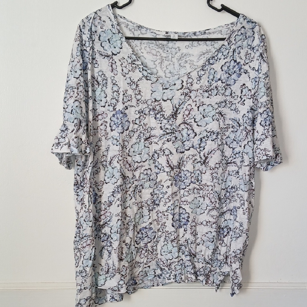 Linen Floral Top
